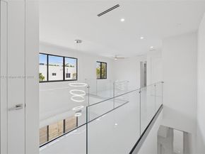 1152 SW 22nd Ter, Miami FL 33129