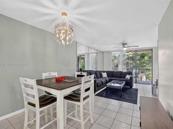 7653 NW 79th Ave 312, Tamarac FL 33321