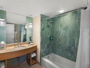 18683 Collins Ave 1110, Sunny Isles Beach FL 33160