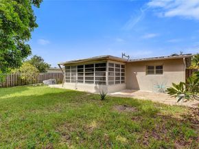 7680 NW 21st St, Sunrise FL 33322