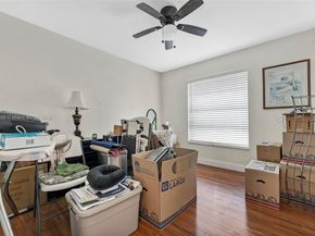 137 Essex Rd 328, Hollywood FL 33024