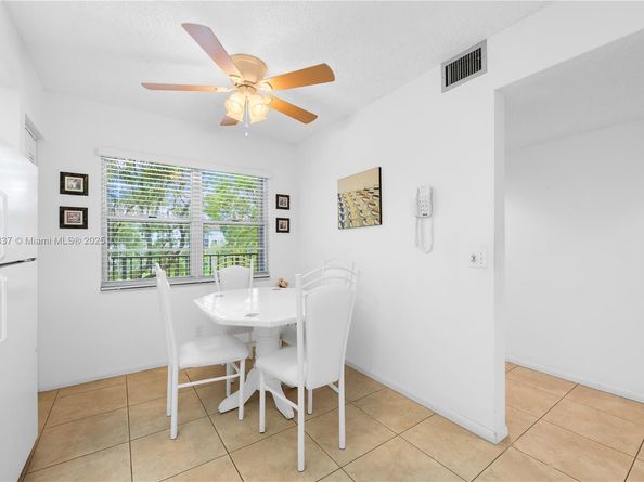 12701 SW 13th St 310F, Pembroke Pines FL 33027