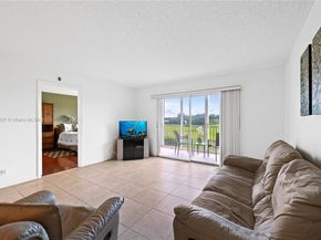 12701 SW 13th St 310F, Pembroke Pines FL 33027