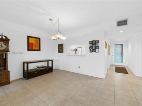 12701 SW 13th St 310F, Pembroke Pines FL 33027