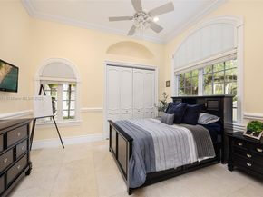 7245 SW 104th St, Pinecrest FL 33156