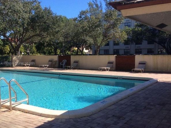 2501 Riverside Dr 207A, Coral Springs FL 33065