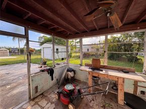 2401 SW 50th Ter, Fort Lauderdale FL 33317