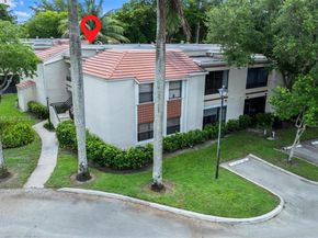 9852 NW 3rd Ct 1, Plantation FL 33324