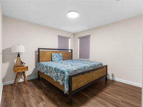 4963 NW 58th Ave, Coral Springs FL 33067