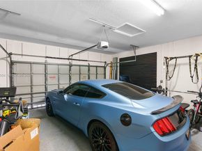 4963 NW 58th Ave, Coral Springs FL 33067