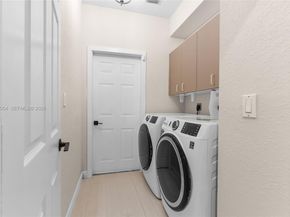 4963 NW 58th Ave, Coral Springs FL 33067