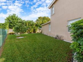 4963 NW 58th Ave, Coral Springs FL 33067