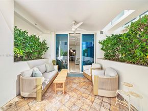 50 S Pointe Dr 509, Miami Beach FL 33139