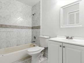 9167 SW 138th Pl 9167, Miami FL 33186