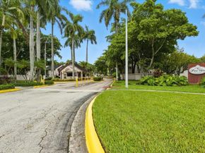 9167 SW 138th Pl 9167, Miami FL 33186