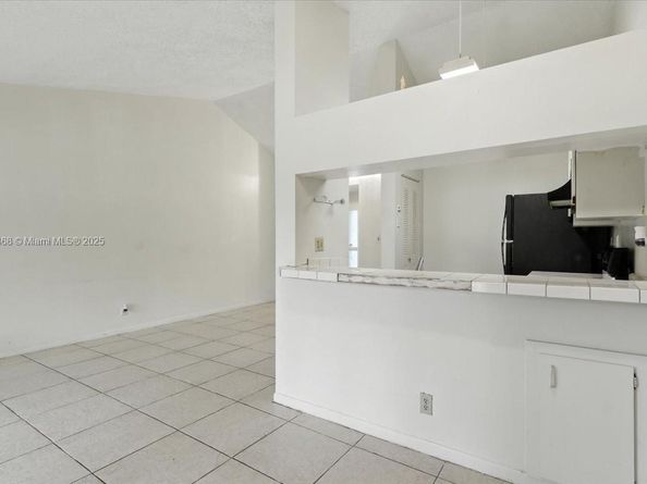 9167 SW 138th Pl 9167, Miami FL 33186