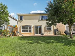 2142 NW 77th Ter, Pembroke Pines FL 33024