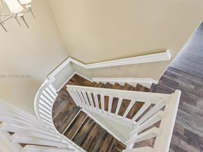 2142 NW 77th Ter, Pembroke Pines FL 33024