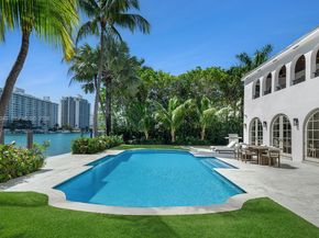 5763 Pine Tree Dr, Miami Beach FL 33140