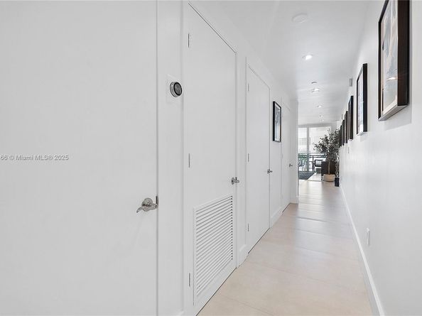 Undisclosed Address #A11850366, Miami Beach FL 33140