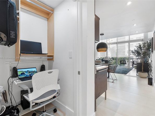 Undisclosed Address #A11850366, Miami Beach FL 33140