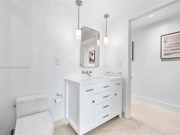 Undisclosed Address #A11850366, Miami Beach FL 33140