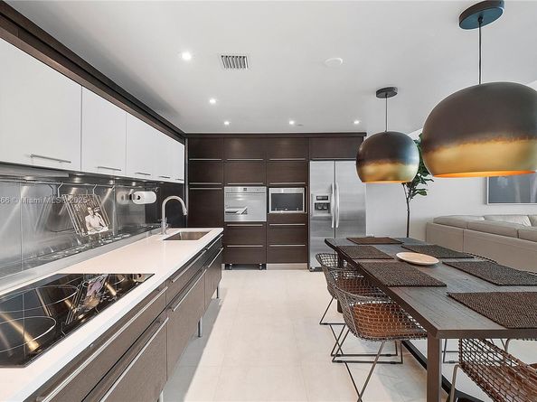 Undisclosed Address #A11850366, Miami Beach FL 33140