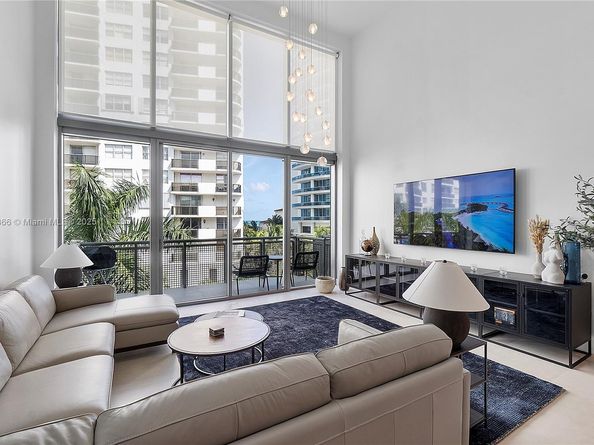 Undisclosed Address #A11850366, Miami Beach FL 33140