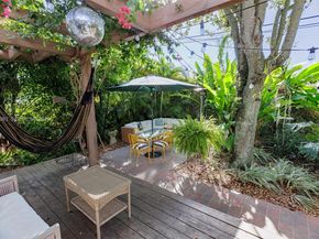 734 NW 75th St, Miami FL 33150