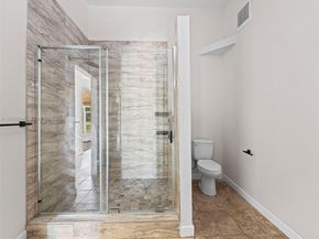 620 NW 104th Ave, Coral Springs FL 33071