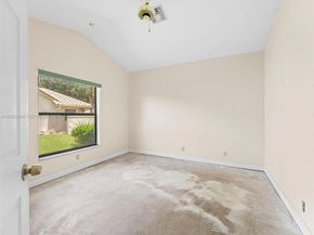 620 NW 104th Ave, Coral Springs FL 33071