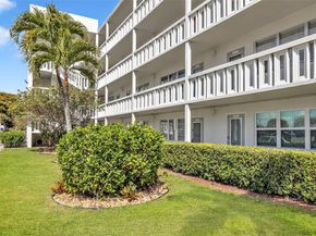 2051 N Newport  N 2051, Deerfield Beach FL 33442