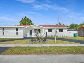 105 NE 213th St, Miami Gardens FL 33179
