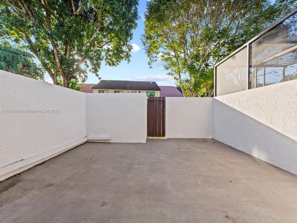 13350 SW 91st Ter C, Miami FL 33186