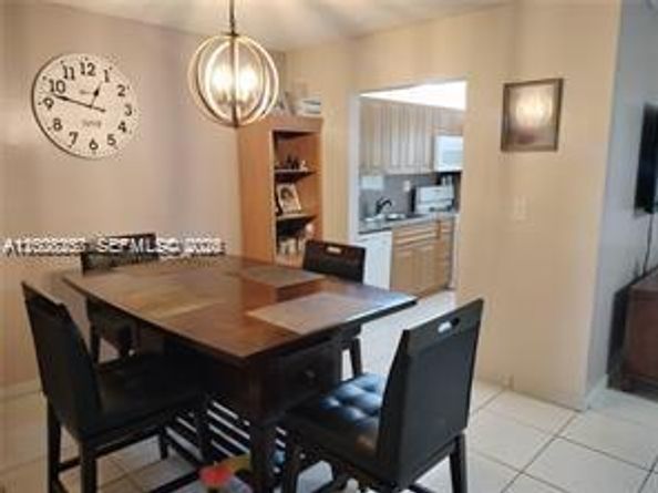 115 NE 202nd Ter M19, Miami Gardens FL 33179