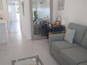 600 Layne Blvd 122, Hallandale Beach FL 33009