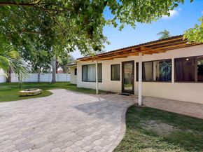 1630 SW 23rd Ave, Fort Lauderdale FL 33312