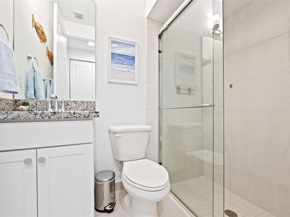 11668 SW 13th Ct, Pembroke Pines FL 33025