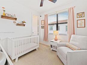 11668 SW 13th Ct, Pembroke Pines FL 33025