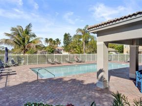 4286 NW 42nd Ter, Coconut Creek FL 33073