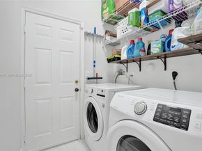 4286 NW 42nd Ter, Coconut Creek FL 33073