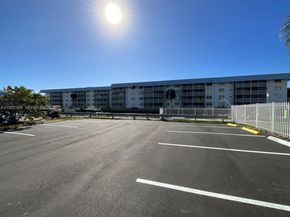 3600 NE 170th St 107, North Miami Beach FL 33160