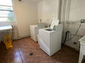 3600 NE 170th St 107, North Miami Beach FL 33160