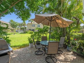 12006 SW 2nd St, Pembroke Pines FL 33025