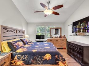 12006 SW 2nd St, Pembroke Pines FL 33025