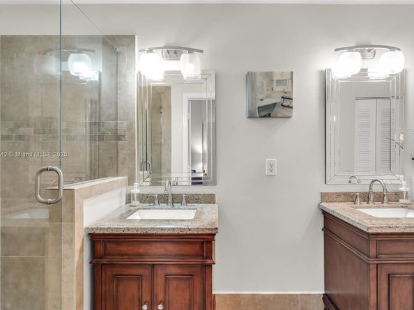 12006 SW 2nd St, Pembroke Pines FL 33025