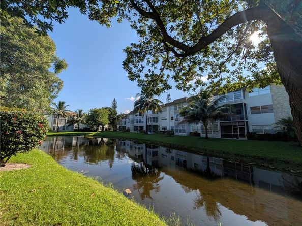 3505 NW 48th Ave 614, Lauderdale Lakes FL 33319