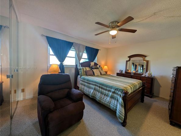 3505 NW 48th Ave 614, Lauderdale Lakes FL 33319