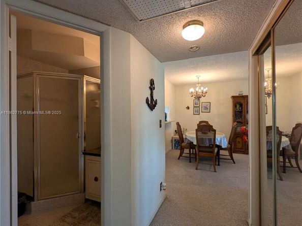 3505 NW 48th Ave 614, Lauderdale Lakes FL 33319