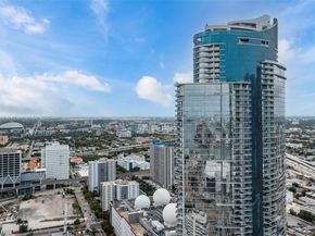 851 NE 1st Ave 3010, Miami FL 33132